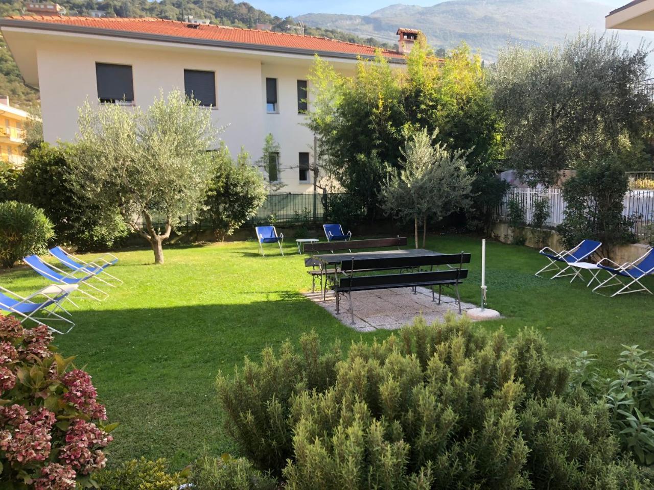 Hotel Villa Al Vento Torbole Sul Garda Exterior photo