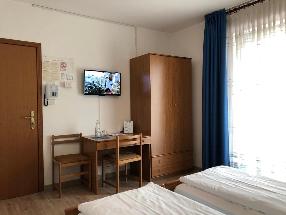Hotel Villa Al Vento Torbole Sul Garda Exterior photo